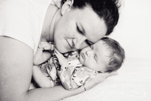edwina-issaly-photographe-famille-grossesse-nouveaux nés